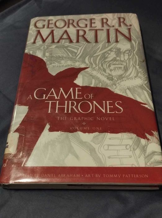 Livro "A Game of Thrones: The Graphic Novel: Volume One"