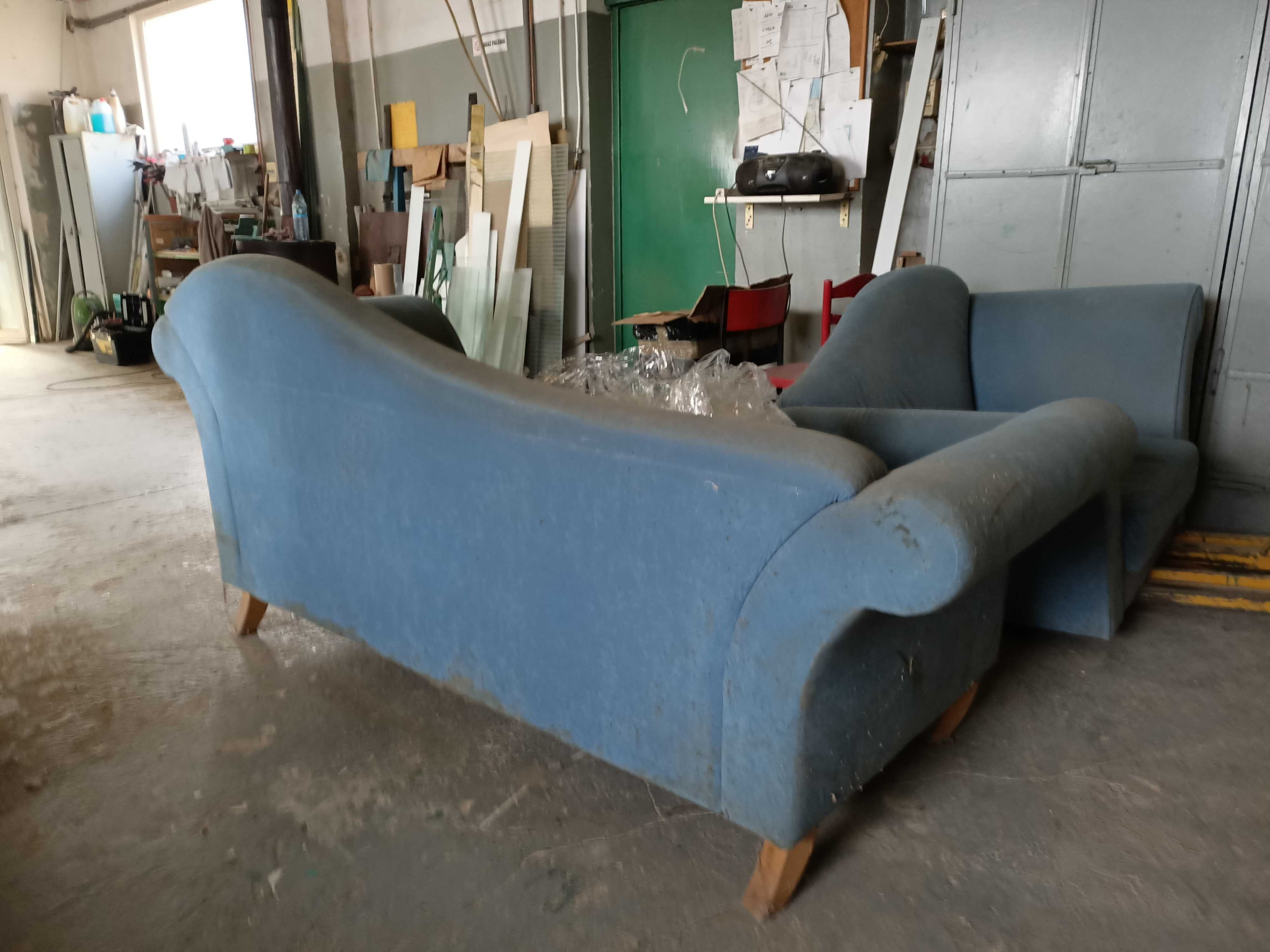 Sofa plus fotel orginalne wzornictwo