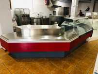 Vitrine de talho refrigerada com canto neutro,usada, ACM1401
