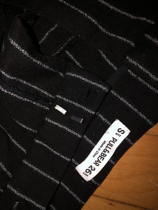 Spodnie w paski eleganckie dla niskich 34 pull & bear garniturowe