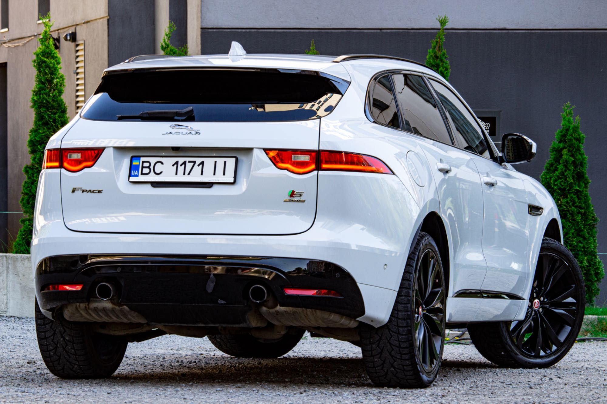 Jaguar F-Pace 2017 3.0 AT AWD