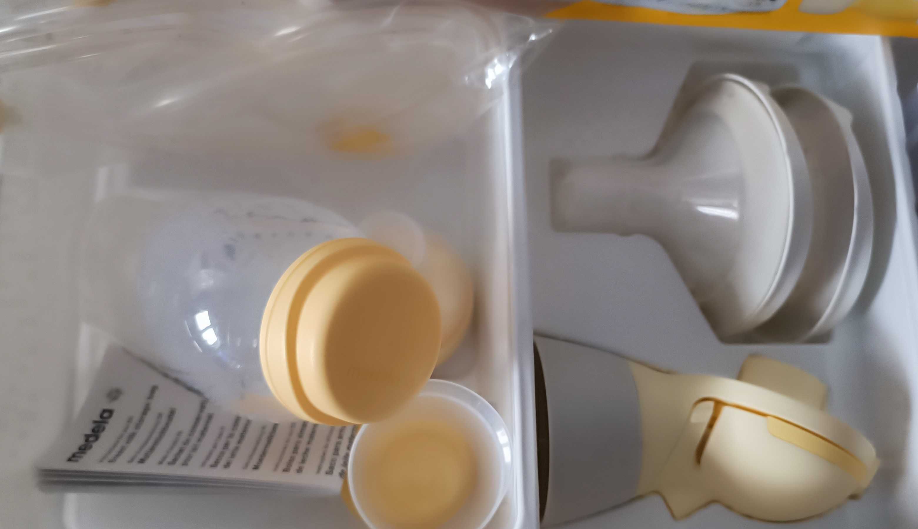 Extrator de leite elétrico Medela Swing Flex com tecnologia 2-Phase