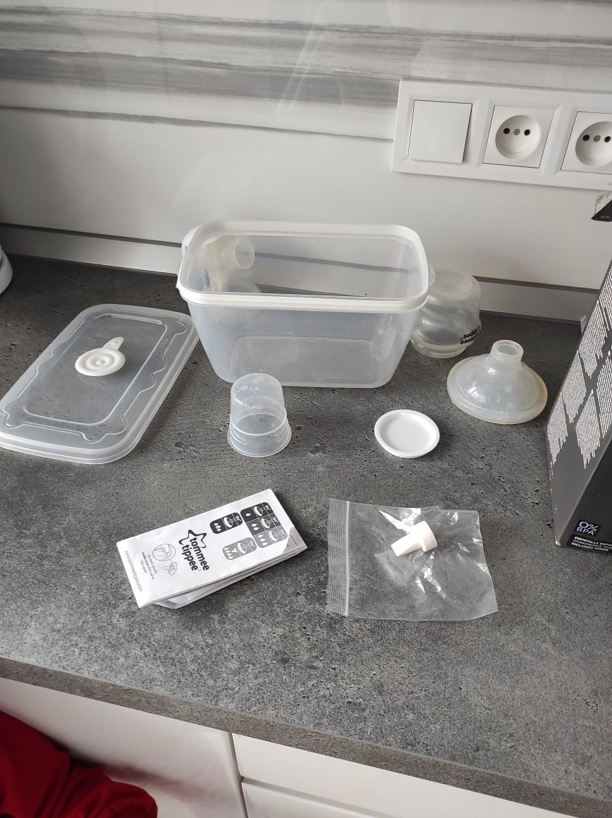 Молокоотсос Tommee Tippee