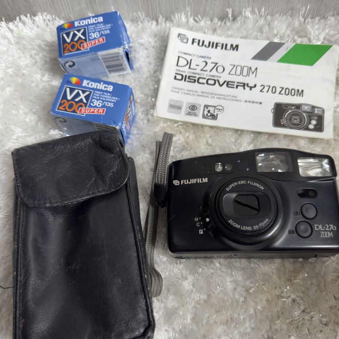 Aparat Fujifilm DL-27o Zoom Discovery 270