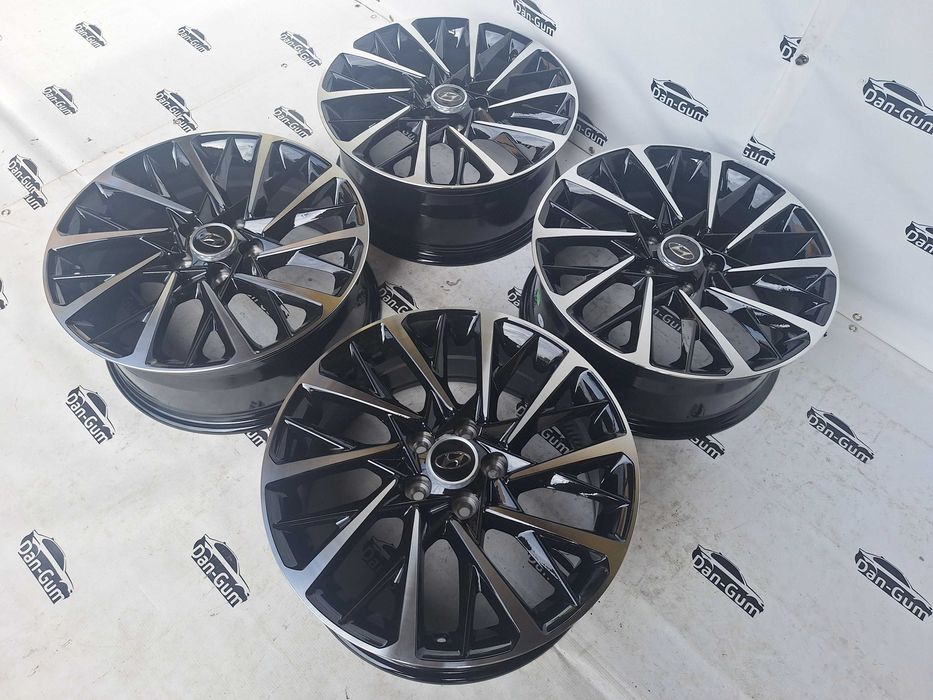Felgi aluminiowe 5 x 114,3 R 18 Alufelgi oryginalne Carbonado Hyundai