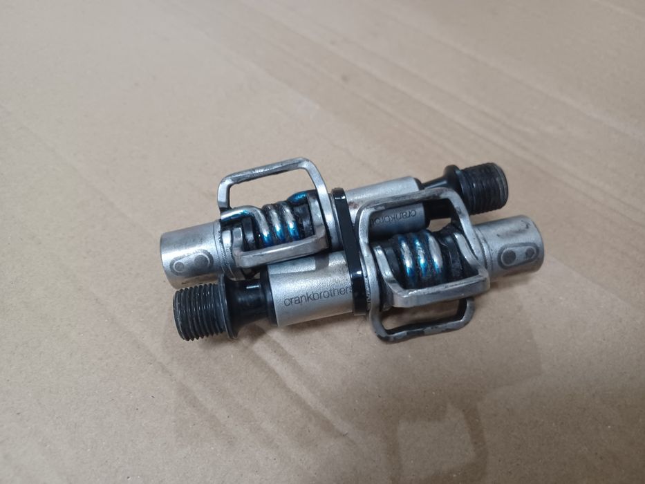 Pedais encaixe Crank Brothers