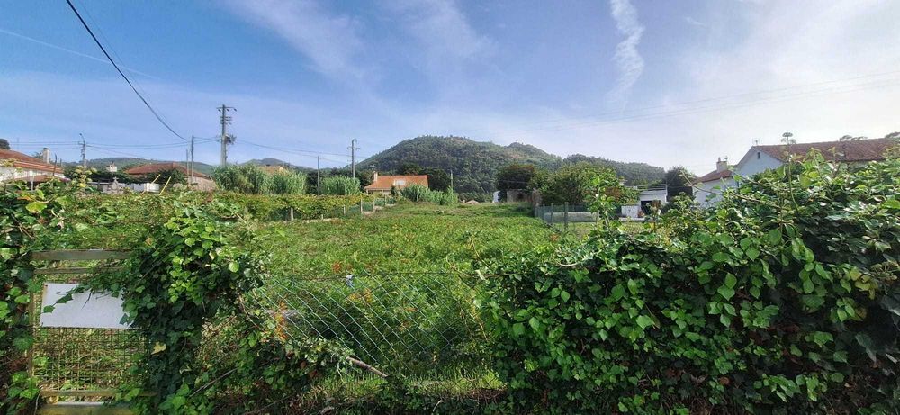 Terreno para Construção Excelente Localização e Exposição Solar