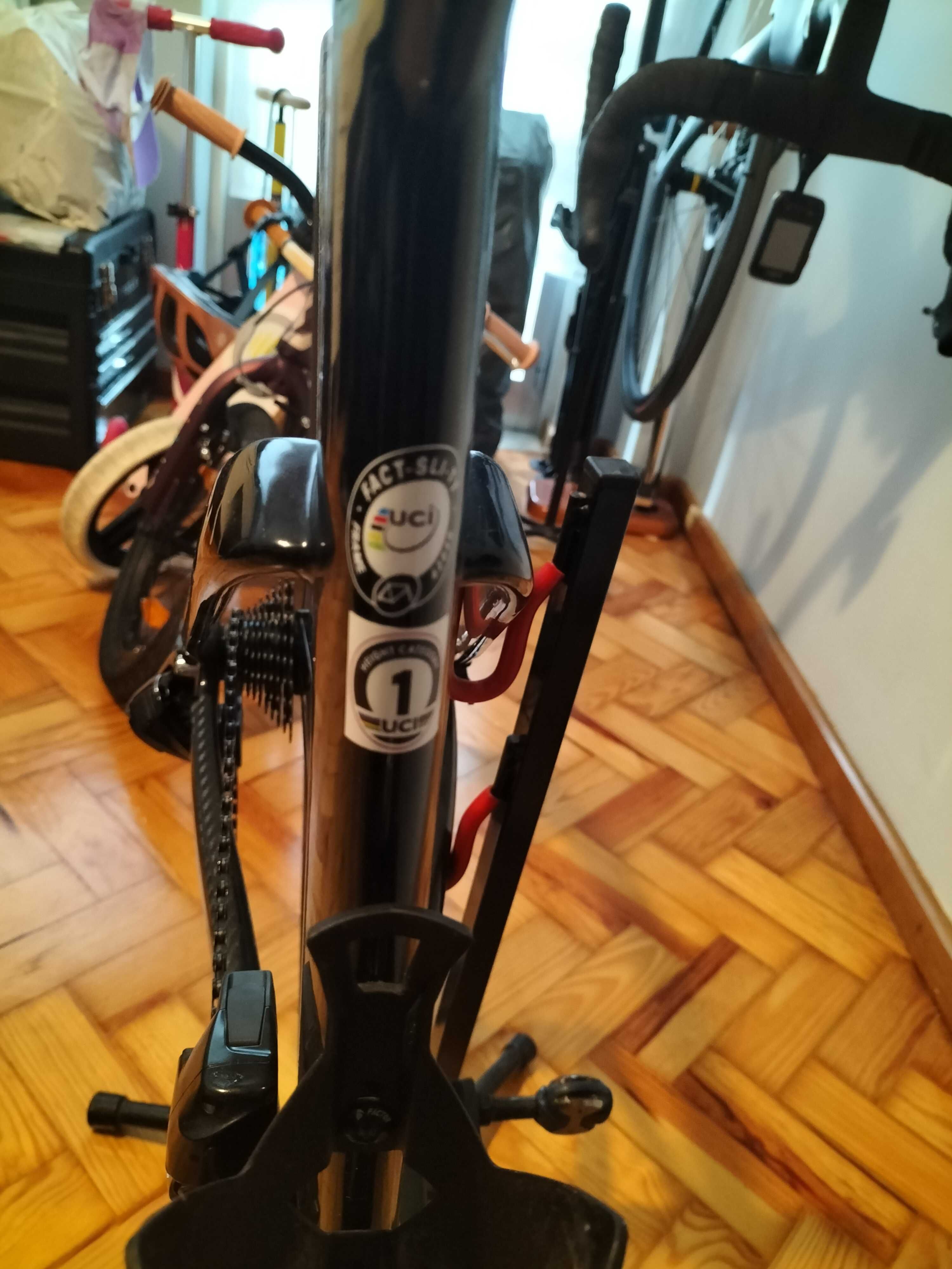 Quadro Factor Slick S
