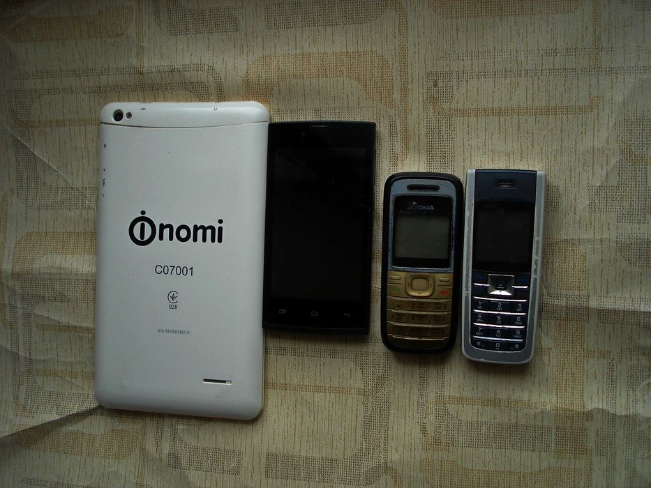 Планшет Nomi C07001 на запчастини та інше nokia