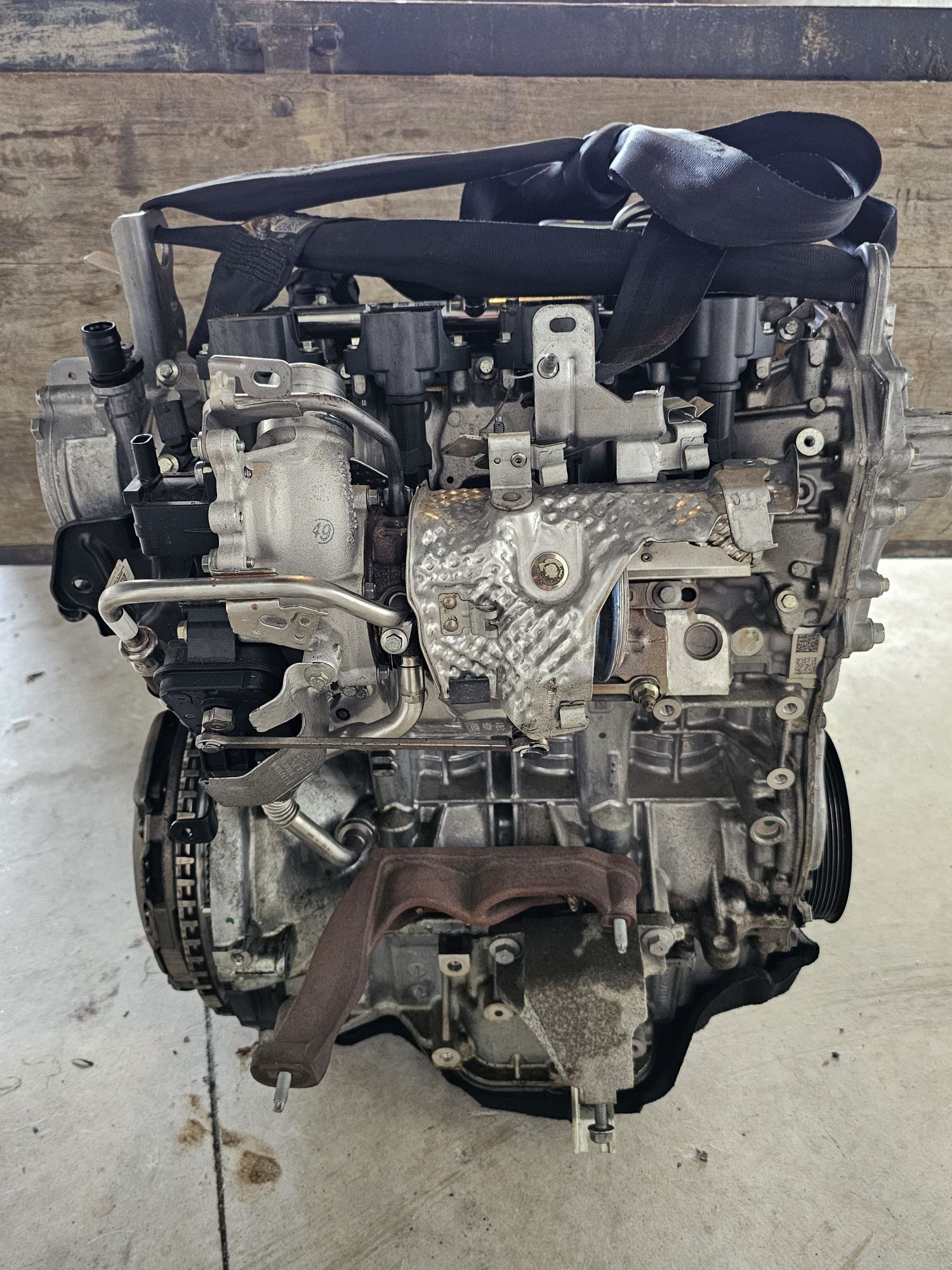 Vendo motor para peças de Nissan Qashqai 1.3 DIG-T 140cv (gasolina)