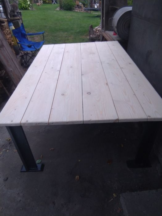 SPRZEDAM duży i ciężki stół ogrodowy transport gratis