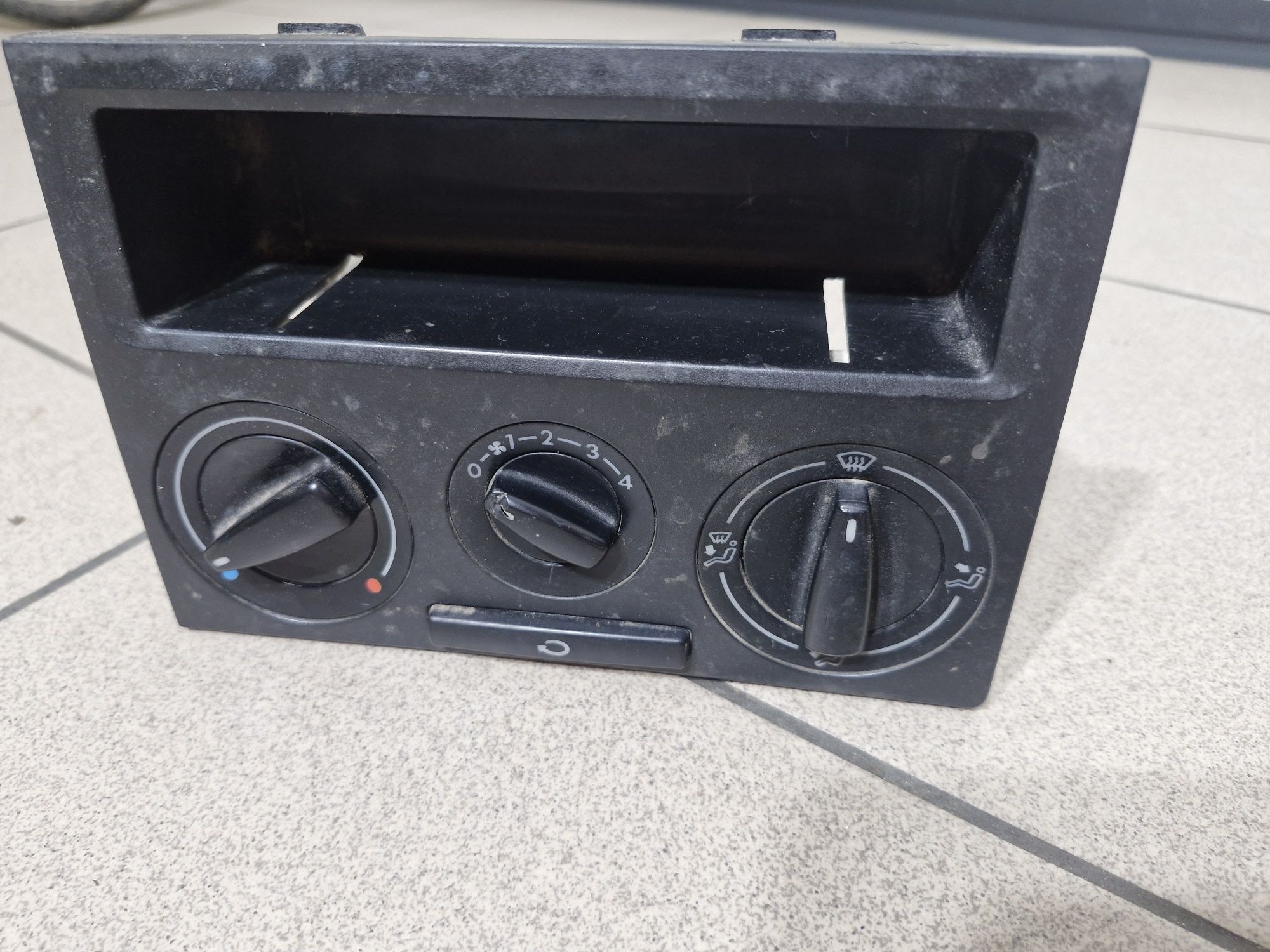 Panel nawiewu vw t4