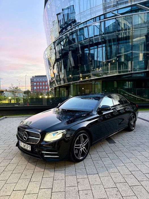 Mercedes-Benz Klasa E Mercedes E220d 4MATIC – Bezwypadkowy, Salon Polska