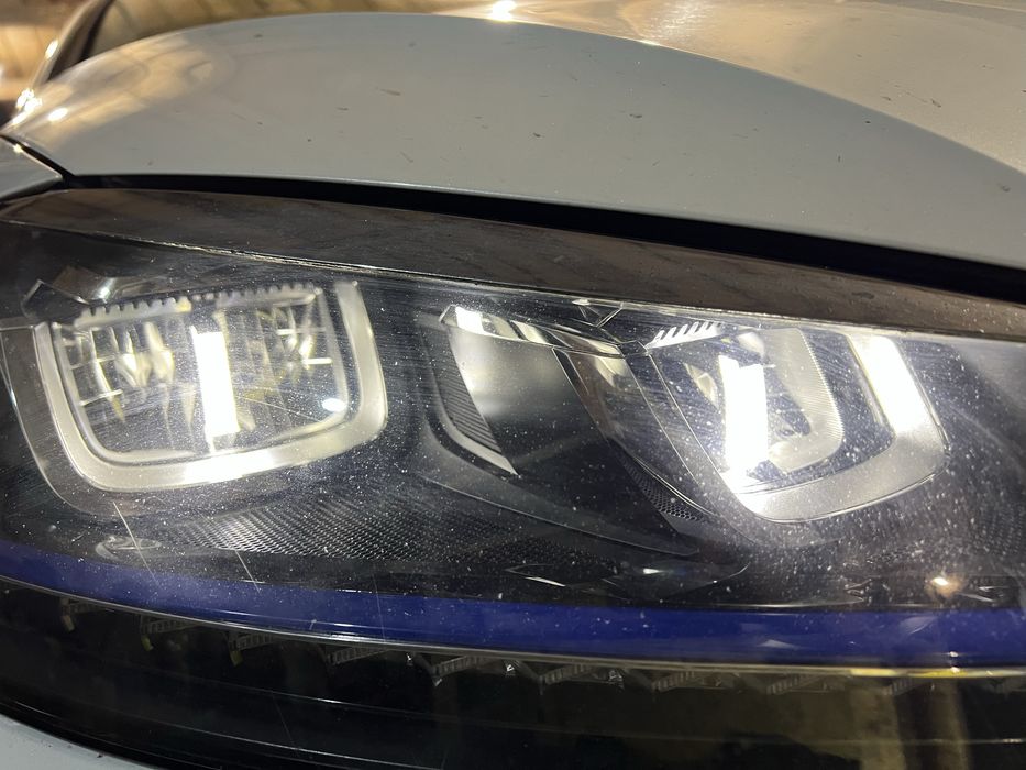Фара фари E-Golf е гольф LED