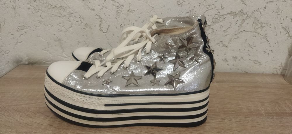 Кеды женские  38 р. из Италии