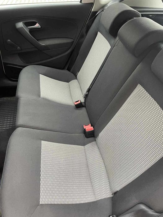 Volkswagen VW Polo V /6R - 2013, benzyna gaz 1.4 MPI 86KM, sprawny