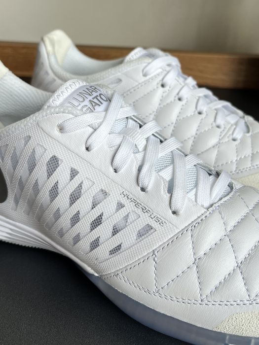Nike Lunargato 2 оригінал футзалки розмір 40 та 42 нові 580456-105