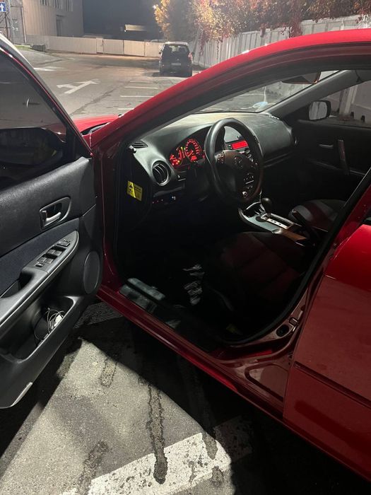 Автомобіль Mazda 6 2006 рік