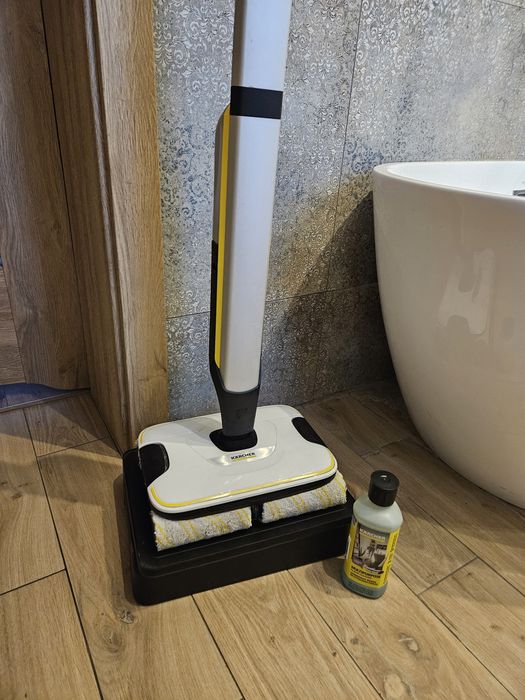 Karcher FC używany 6 mcy