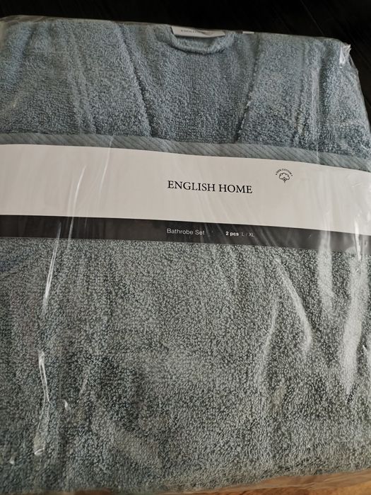 Продам новий махровий халат р. 48 в наборі з рушником English Home