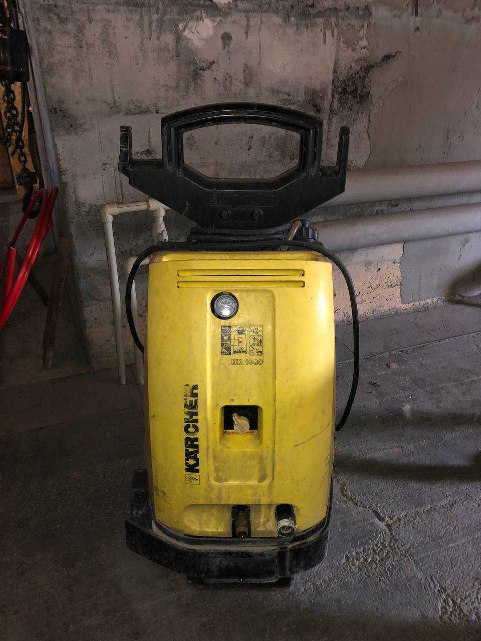 Мойка Kärcher HD 1090
