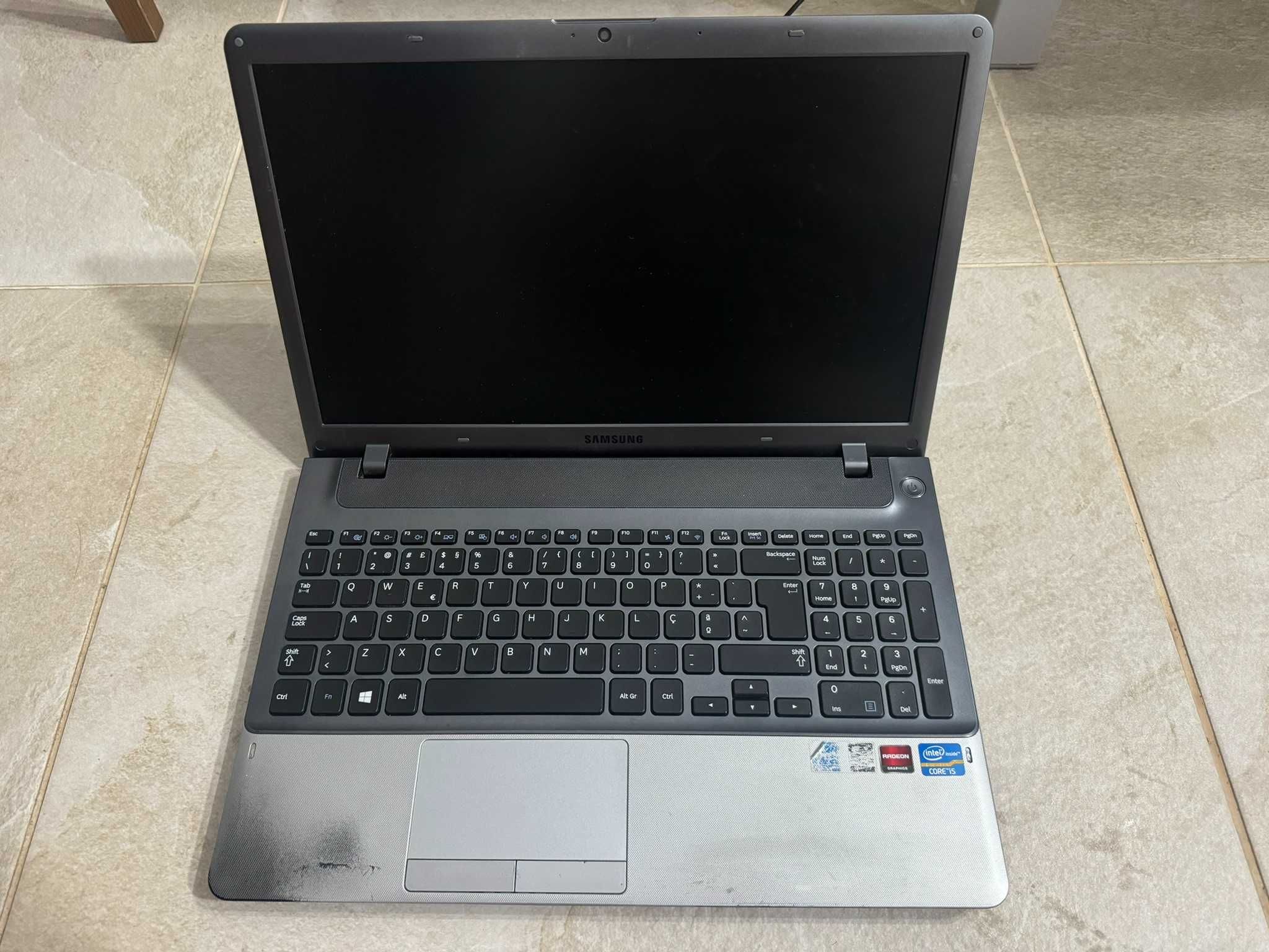 Portátil Samsung NP350V5C (Intel i5/8Ram/Radeon HD7670M)