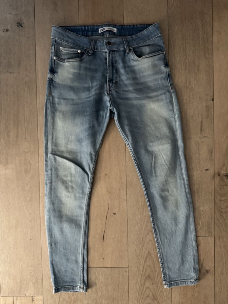 Spodnie jeansowe Zara
