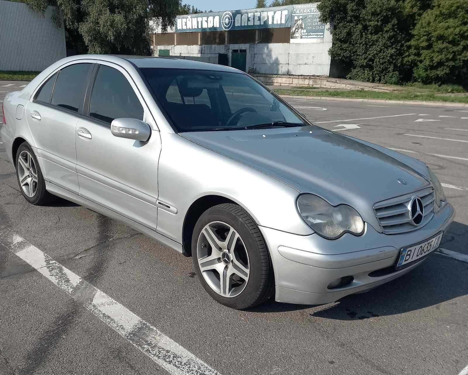 Mercedes-Benz C200 W203 C-Class