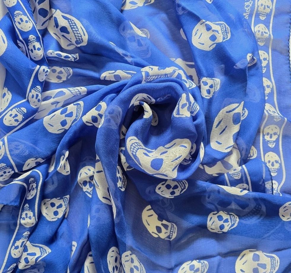Оригінальна хустинка Alexander McQueen