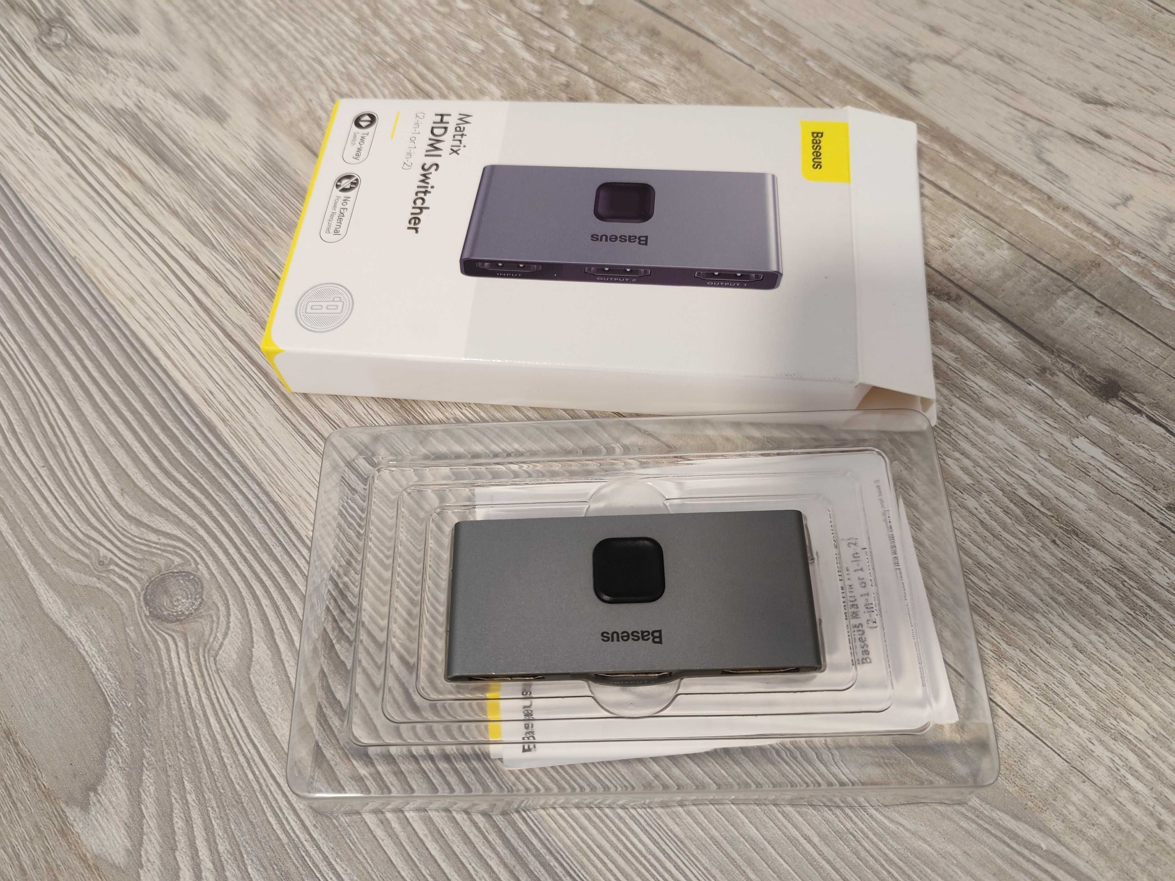 Switcher HDMI Baseus 1x2 | Troca entre 2 TVs com 1 botão