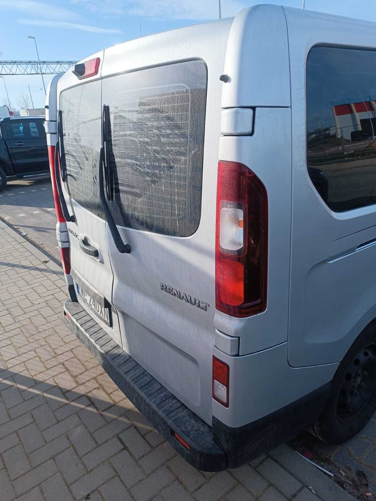 Renault Trafic 2019rok Long 9 -osobowy