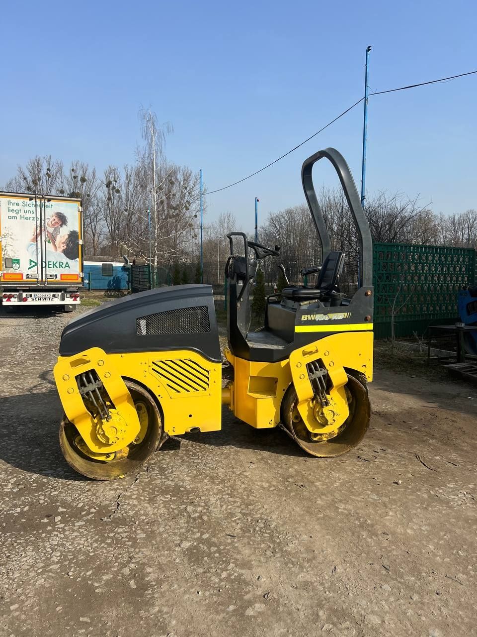 Продаємо каток асфальтний bomag bw 120 ad4  каток бомаг hamm amman ПДВ