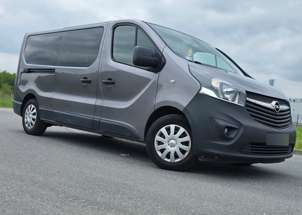 Opel Vivaro 2015