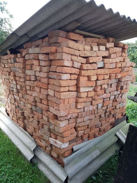 Продам червону цеглу