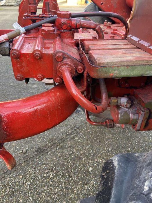 Продам трактор т16 шасік, бульдик , самозвал,припец,кузов тракторець