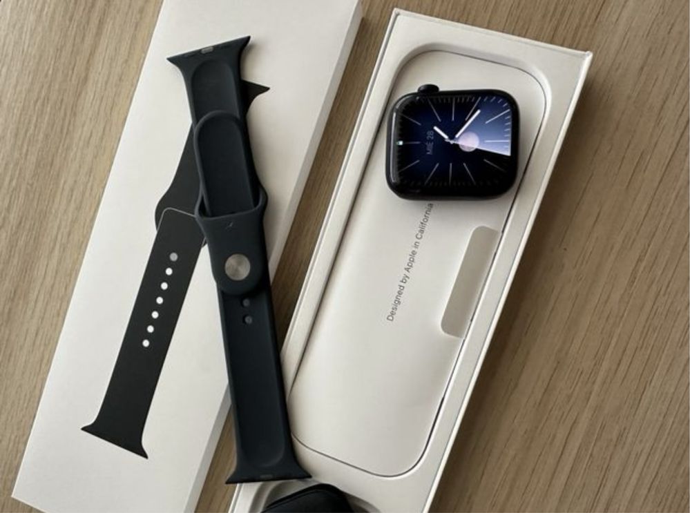 Apple Watch 9 GPS + Cellular45mm