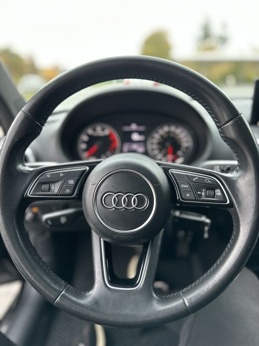 Продам Audi A3 2018, хороший стан