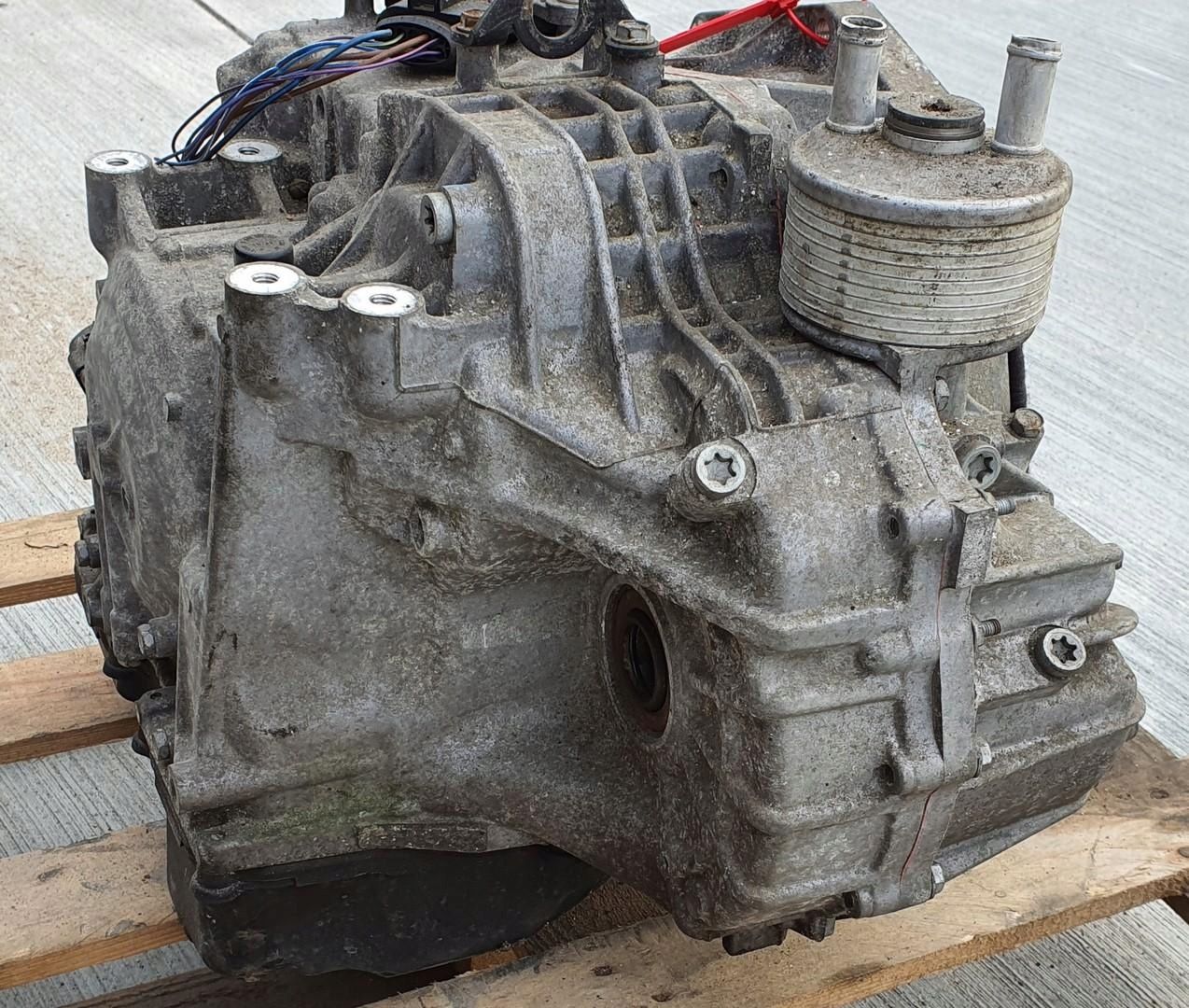 АКПП aisin JUJ 09G300039E VW Golf V Jetta V 2.5 FSI VR5