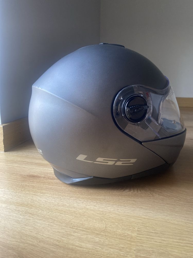 capacete modular LS2 Strobe