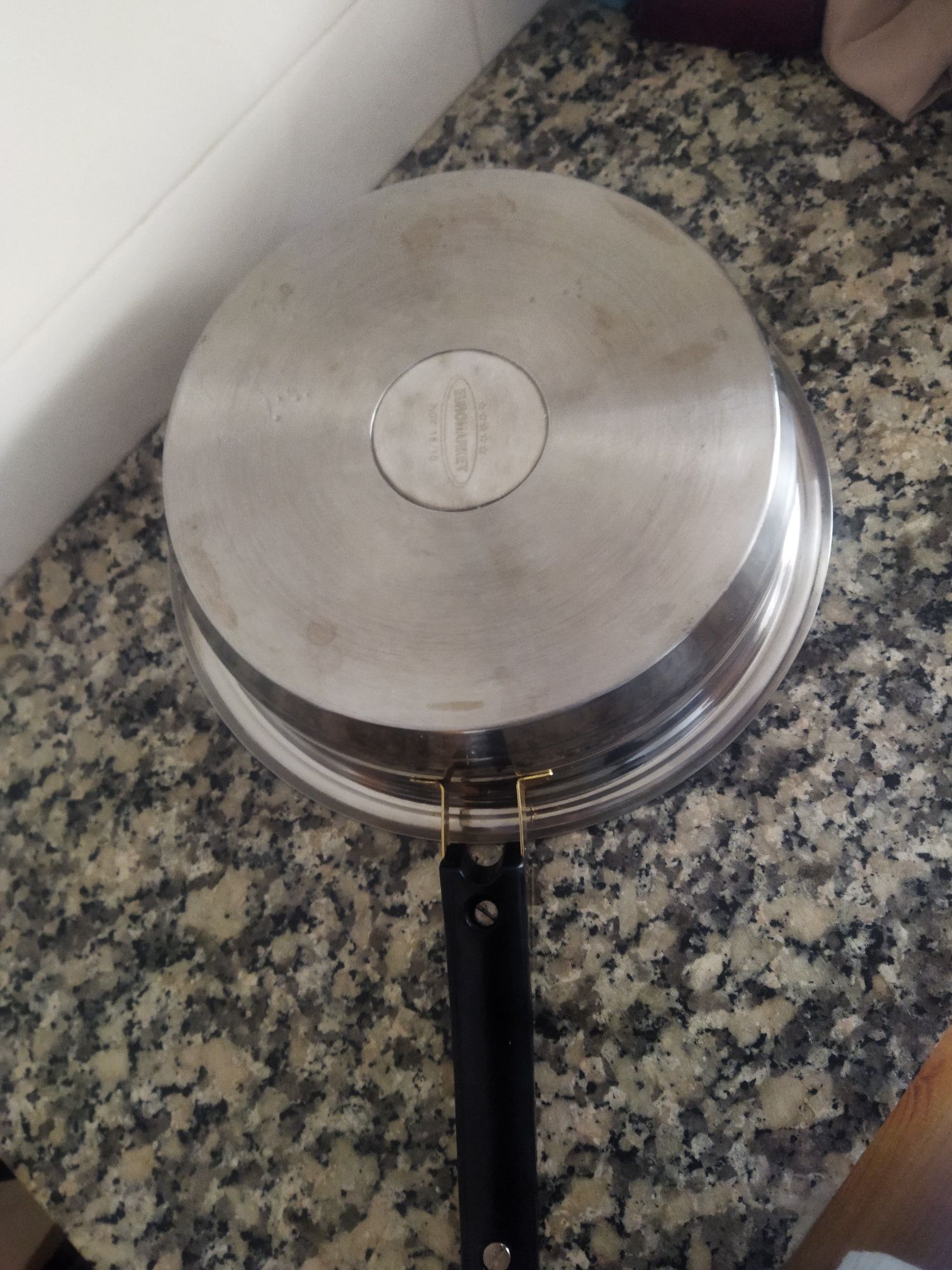 Frigideira de inox
