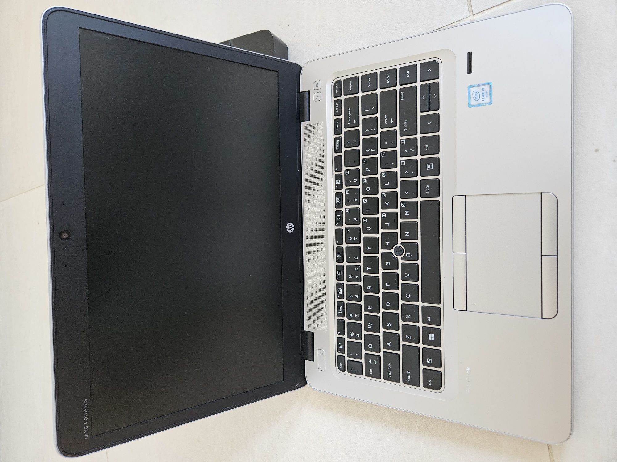 Laptop HP elite book 840 G3 stacja dokująca i5 16GB ram 500 GB windows