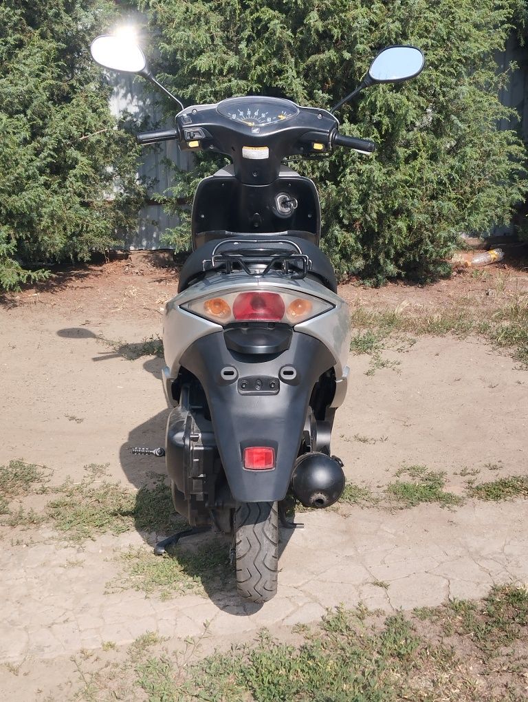 Продам мопед Honda dio 62.