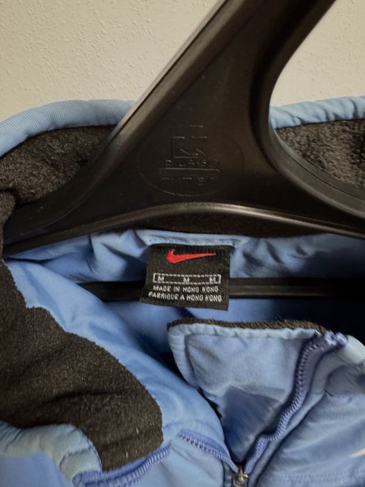 Куртка Nike розмір М