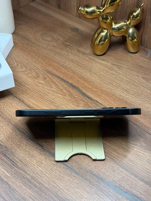 New Open Box Apple iphone 16 256 gb Neverlock