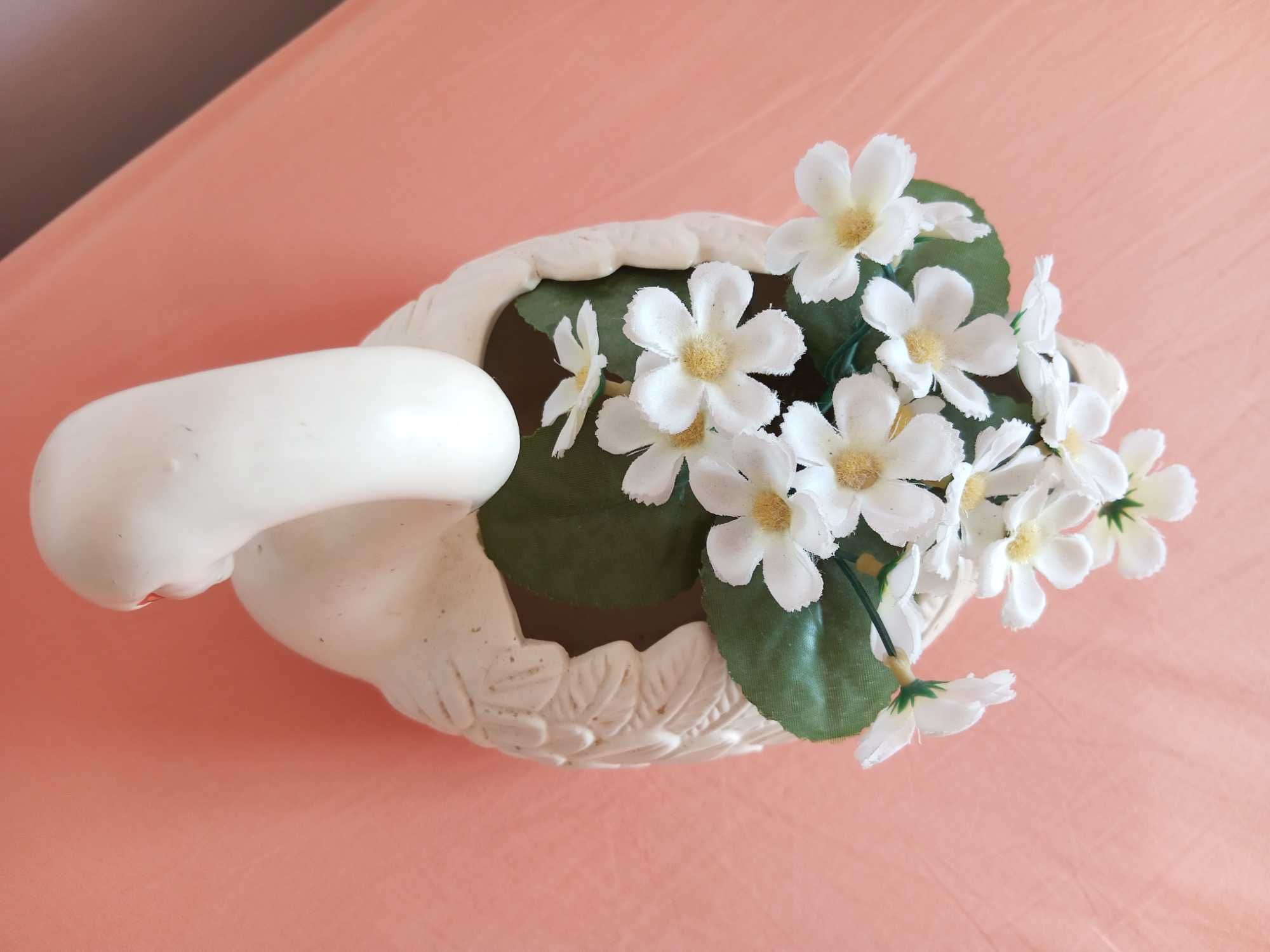 Cisne cerâmica, vaso, ex: peça centro mesa, antigo (23,5x20cm)