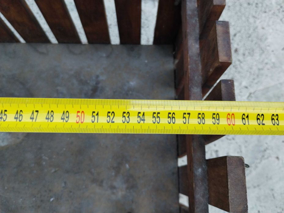 Donica drewniana do ogrodu