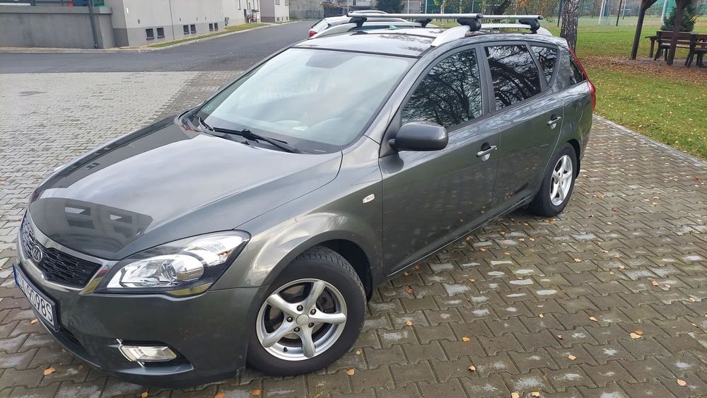 Kia Ceed Kia Cee'd SW  LPG PIERWSZY WŁAŚCICIEL, Koła zimowe.