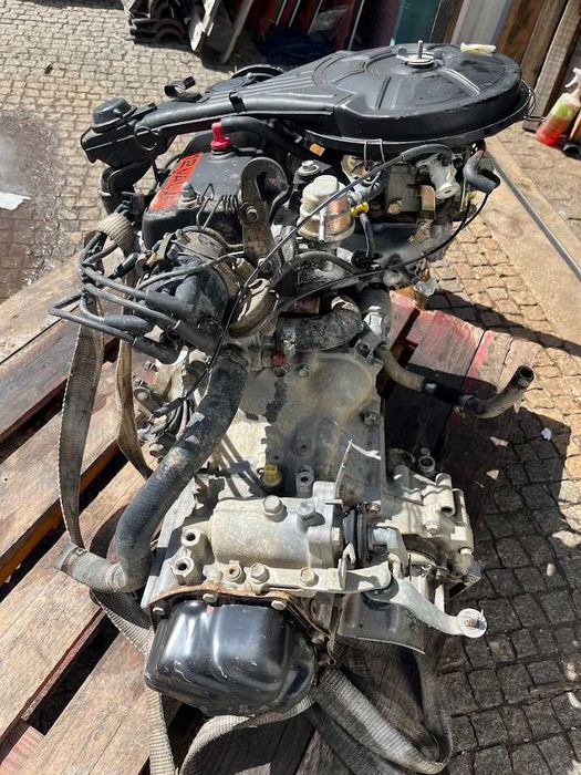 Motor Toyota starlet 1000 c/ caixa 5 velocidades