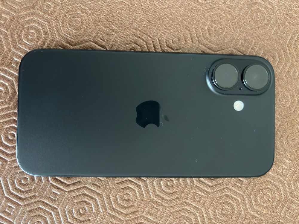 Iphone 16 128GB Preto