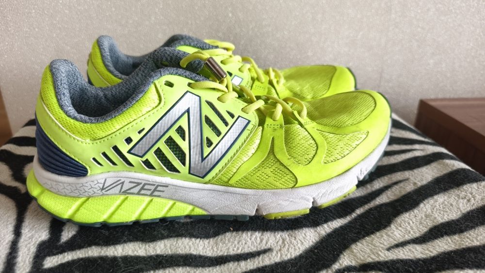 Buty New Balance Vazee, neonowe żółte 40, 41
